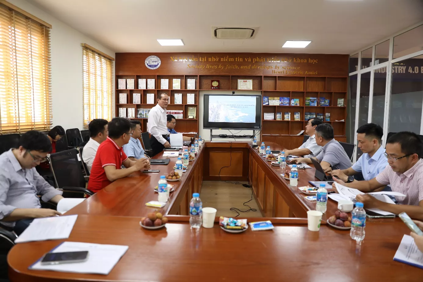 Đảng bộ KING88 - Trang Chủ KINH88 IT COM Chính Thức Tham Gia Ngay: Quyết tâm đột phá khoa học công nghệ, đổi mới sáng tạo và chuyển đổi số trong giai đoạn 2025–2030