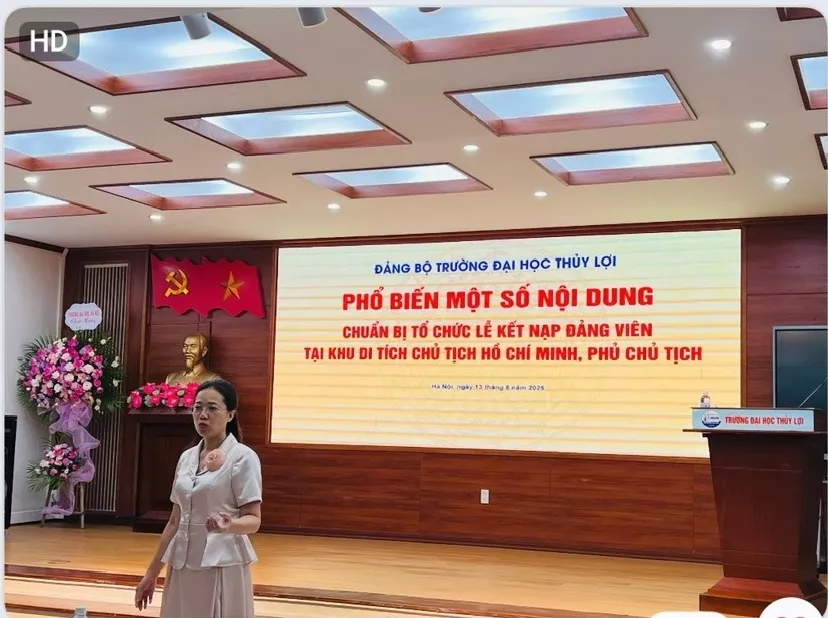 Đảng bộ KING88 - Trang Chủ KINH88 IT COM Chính Thức Tham Gia Ngay chuẩn bị chu đáo cho Lễ kết nạp Đảng viên mới