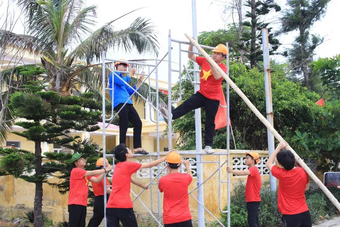 Tuổi trẻ Trường ĐH Thuỷ lợi lan tỏa tình yêu biển đảo với dự án “Thắp sáng đặc khu Bạch Long Vĩ”