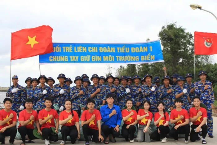 Tuổi trẻ Trường ĐH Thuỷ lợi lan tỏa tình yêu biển đảo với dự án “Thắp sáng đặc khu Bạch Long Vĩ”
