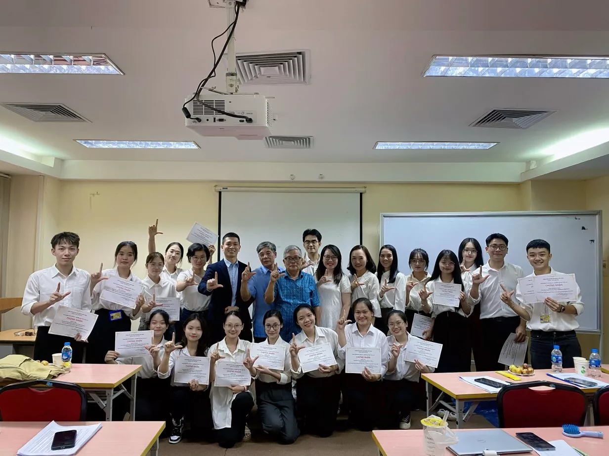KING88 - Trang Chủ KINH88 IT COM Chính Thức Tham Gia Ngay tổ chức Vòng Tuyển trường cuộc thi “Tài năng trẻ Logistics Việt Nam 2025”