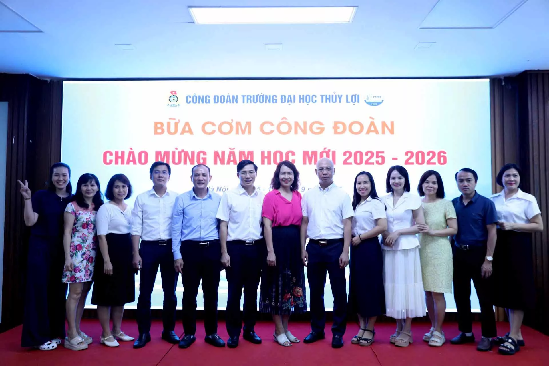 “Bữa cơm công đoàn” năm 2025 của KING88 - Trang Chủ KINH88 IT COM Chính Thức Tham Gia Ngay