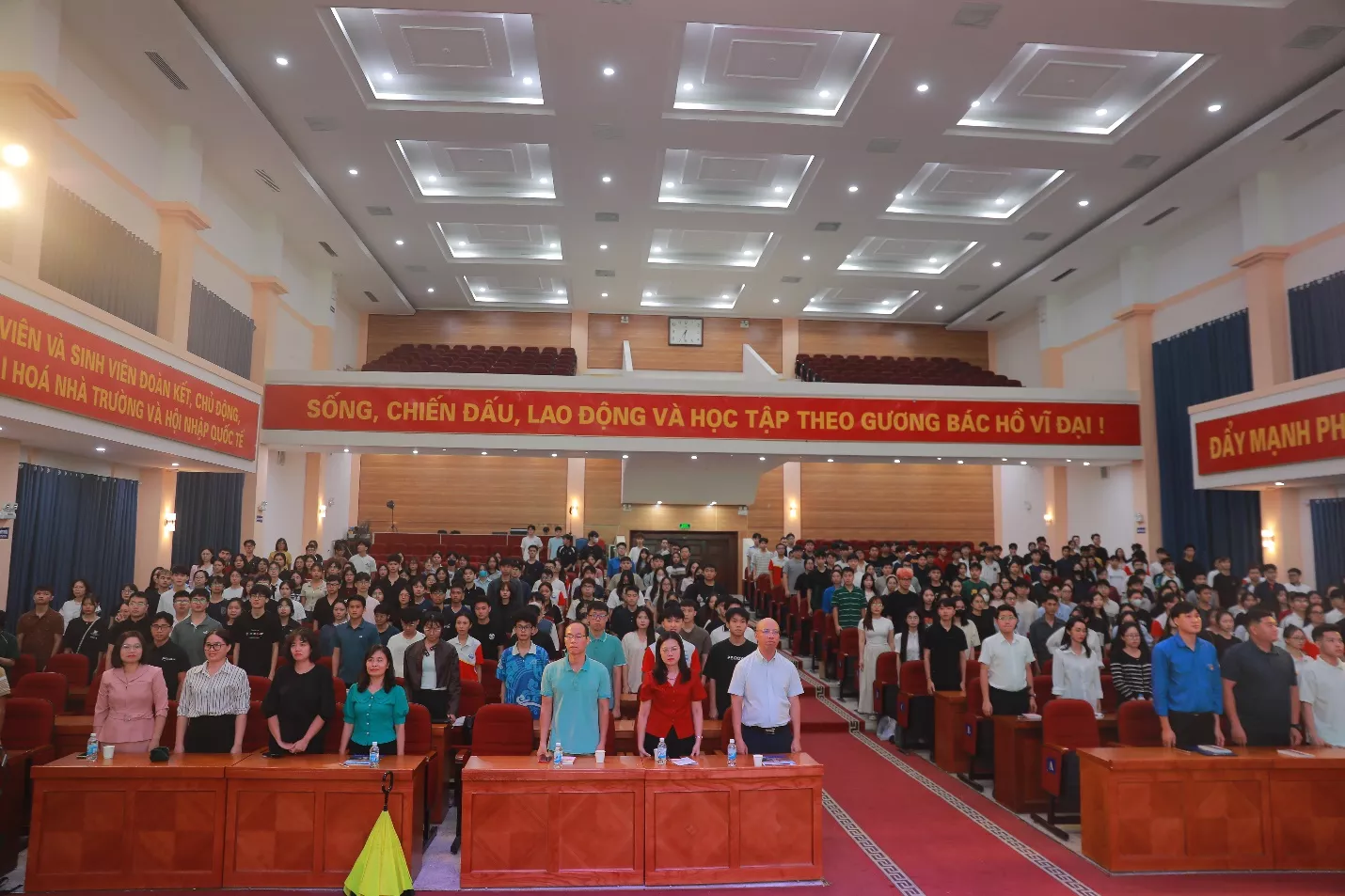 Bồi đắp lý tưởng, nâng cao nhận thức chính trị cho quần chúng ưu tú KING88 - Trang Chủ KINH88 IT COM Chính Thức Tham Gia Ngay