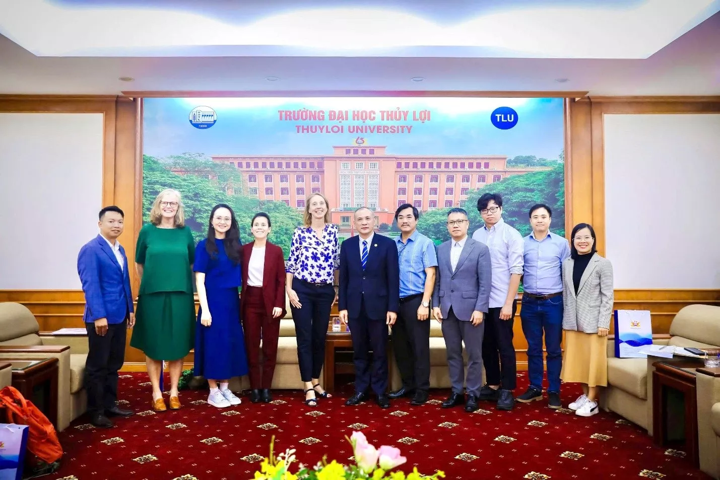 KING88 - Trang Chủ KINH88 IT COM Chính Thức Tham Gia Ngay tiếp tục thúc đẩy các King88.com | Casino, Nổ Hũ, Bắn Cá khuôn khổ dự án Mekong Delta Living Lab với Kinh 888 tải ứng dụng Công nghệ Delft (TU- Delft, Hà Lan)