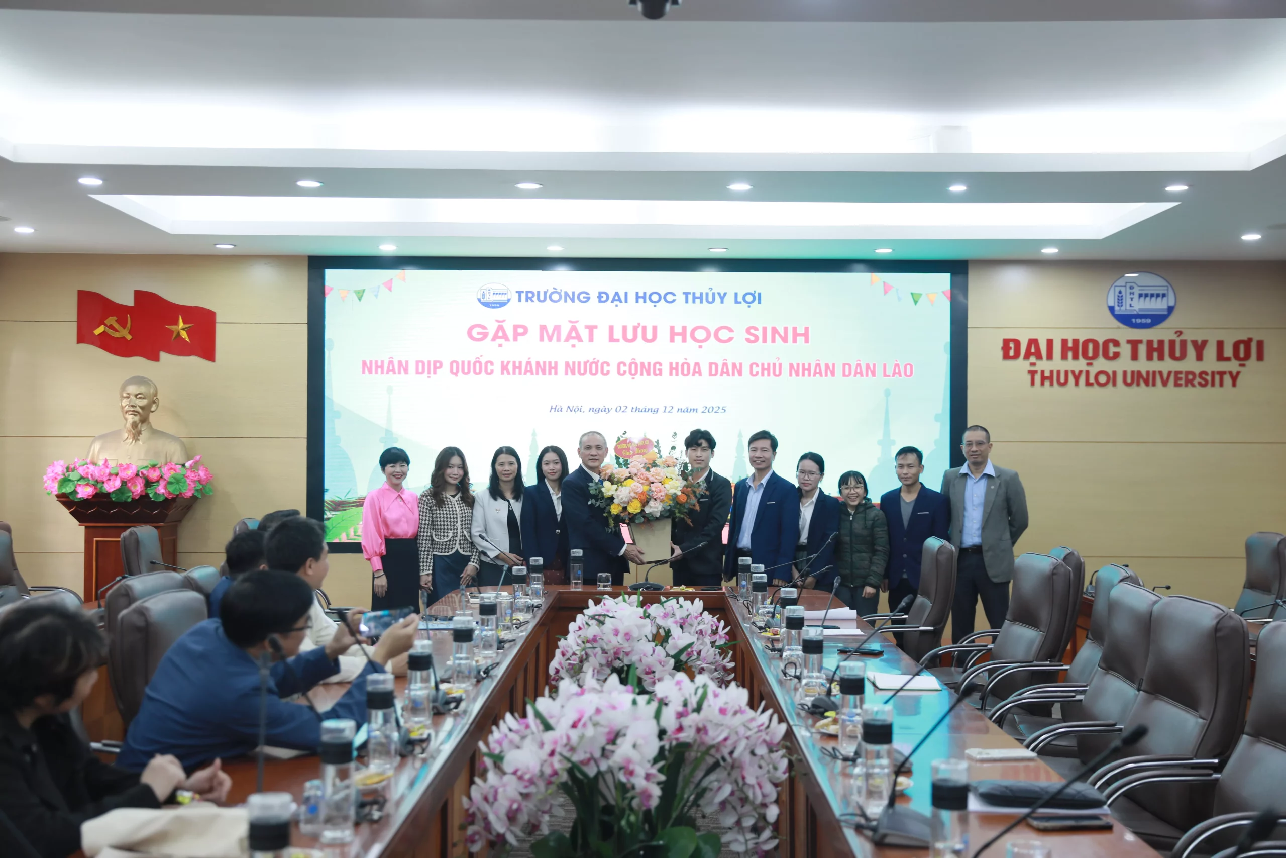 KING88 - Trang Chủ KINH88 IT COM Chính Thức Tham Gia Ngay gặp mặt lưu học sinh Lào nhân kỷ niệm 50 năm Quốc khánh CHDCND Lào