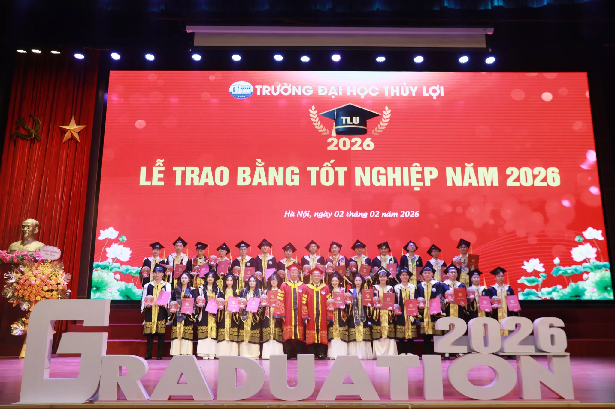 KING88 - Trang Chủ KINH88 IT COM Chính Thức Tham Gia Ngay trao bằng King88 Ho Chi Minh City cho hơn 1.100 tân Kinh 88 hệ thống bảo mật SSL, thạc sĩ và kỹ sư, cử nhân
