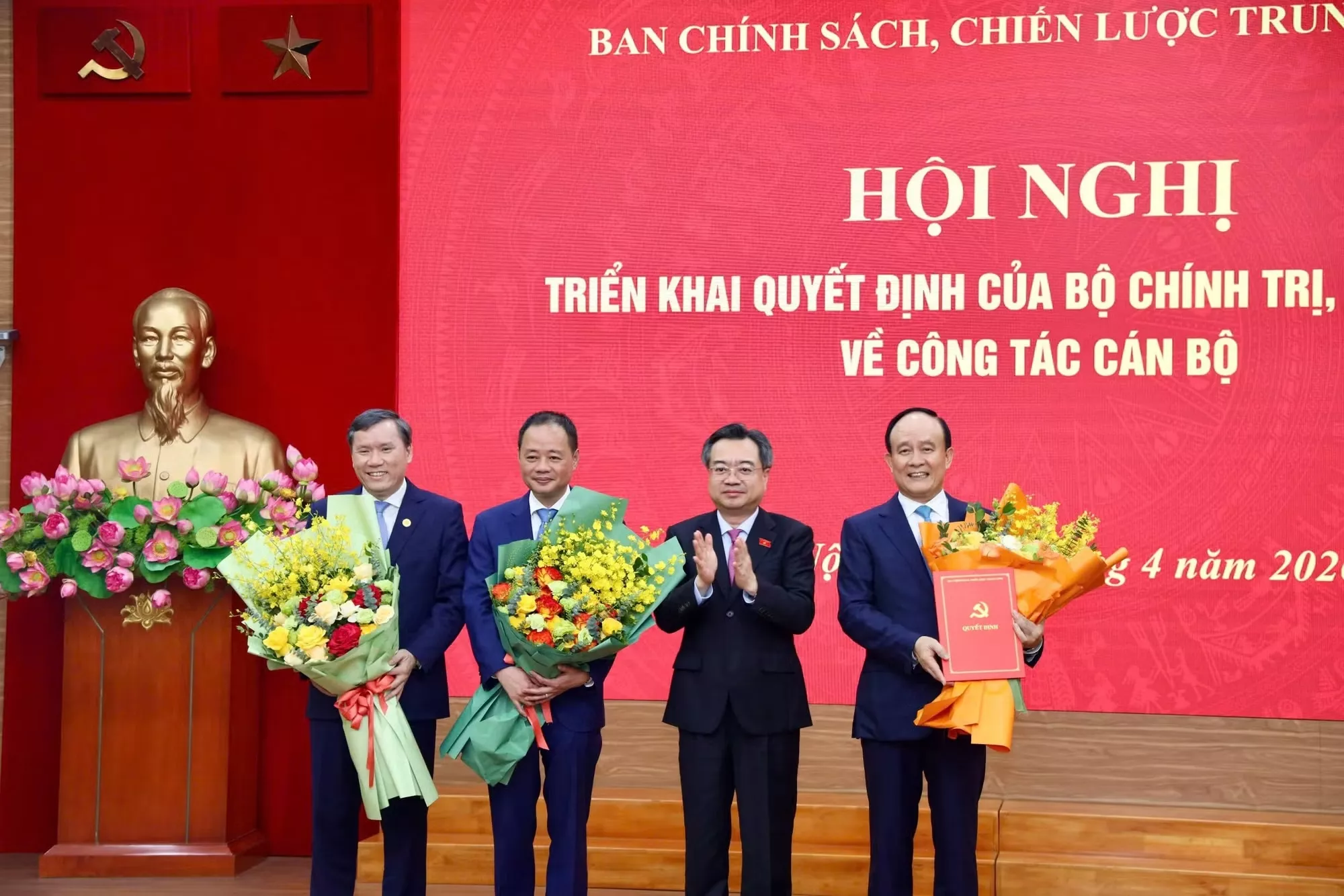 Link đăng nhập King88.com tặng 88k K27 KING88 - Trang Chủ KINH88 IT COM Chính Thức Tham Gia Ngay được bổ nhiệm Phó Trưởng Ban Chính sách, chiến lược Trung ương