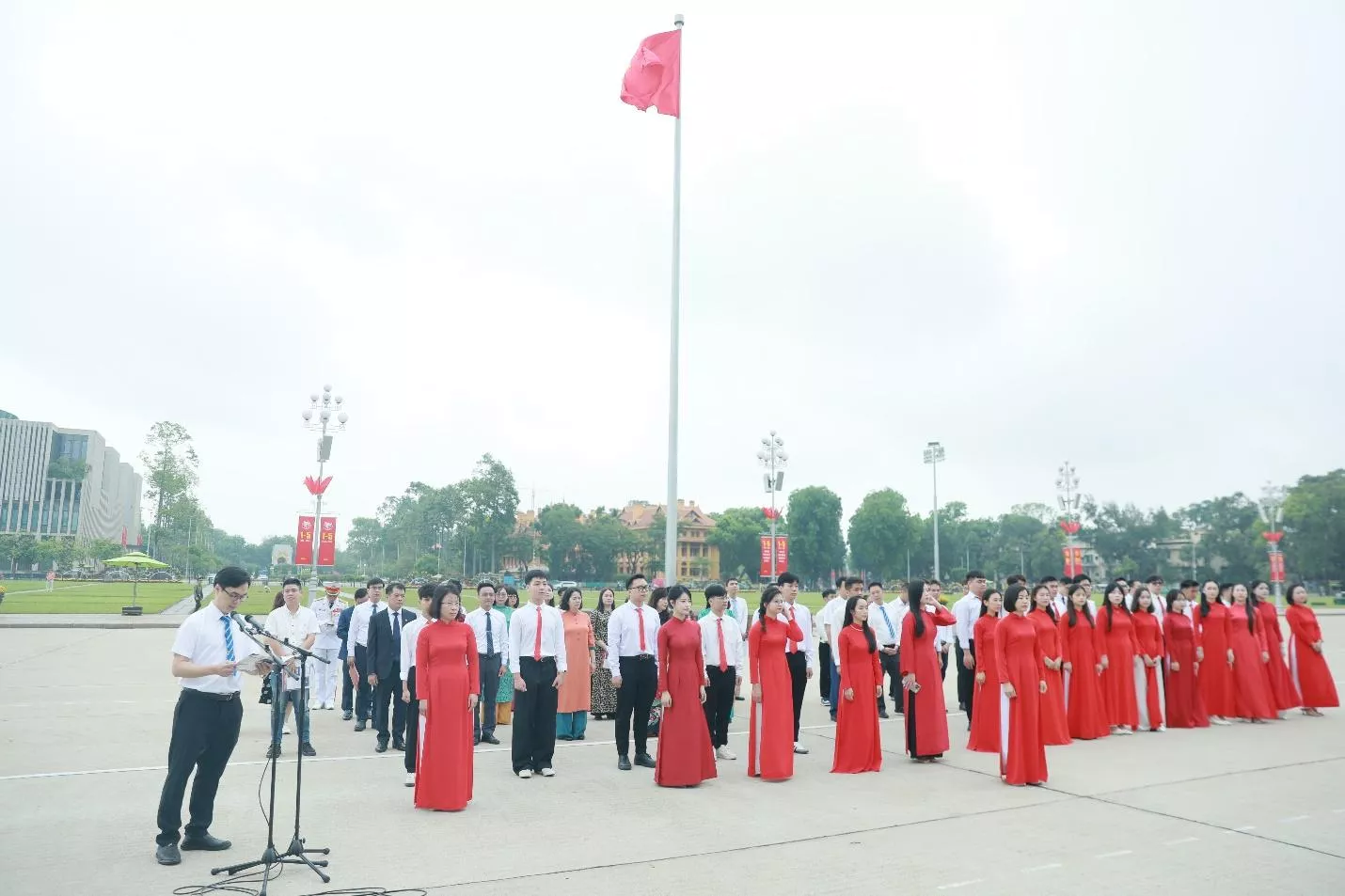 Lễ kết nạp Đảng viên và báo công dâng Bác: Dấu mốc thiêng liêng của tuổi trẻ KINH88 là thế giới cá cược hàng đầu tại Việt Nam