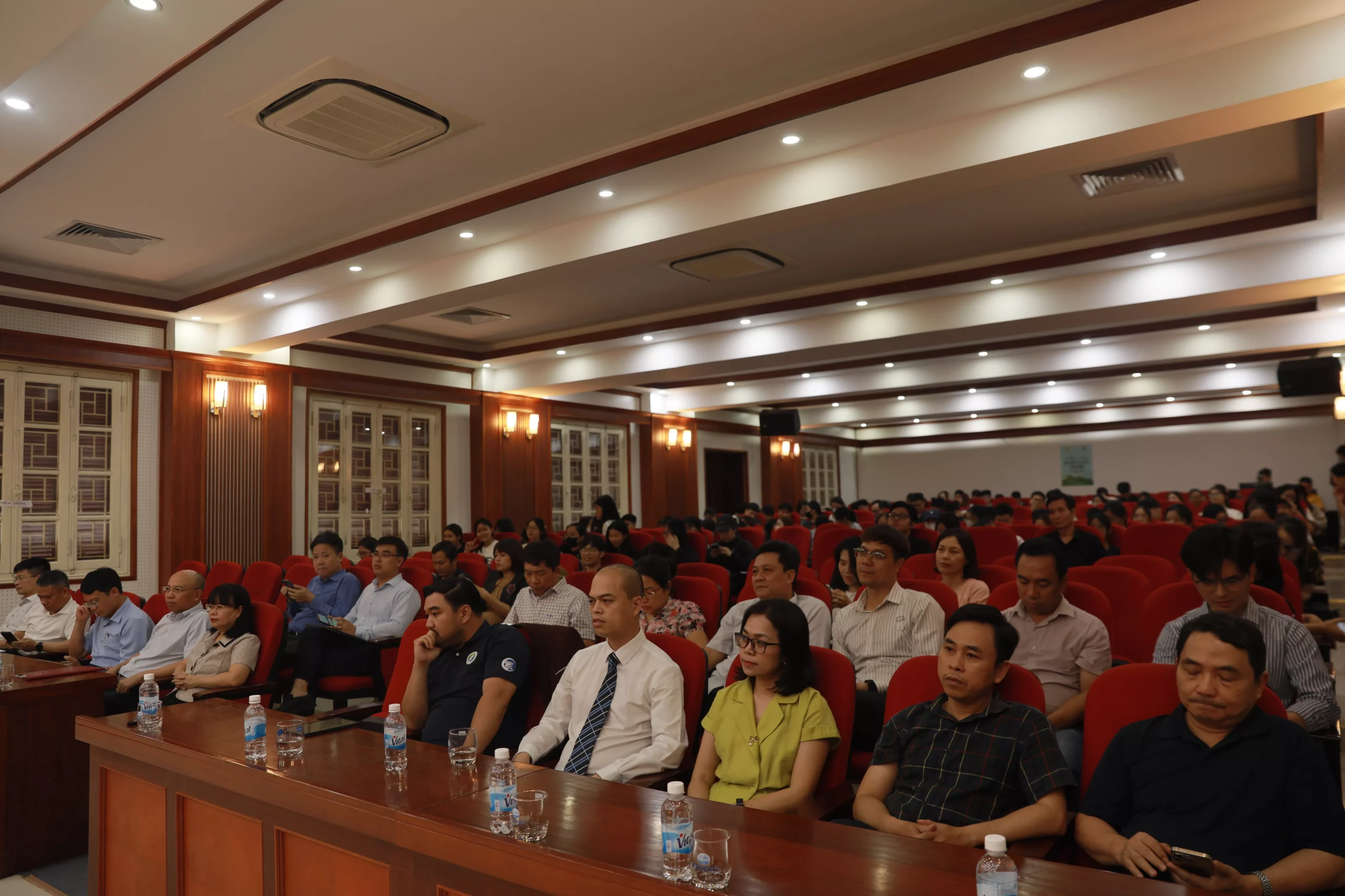 Chuyển đổi số và đổi mới sáng tạo mở hướng phát triển bền vững trong lĩnh vực môi trường và nông nghiệp
