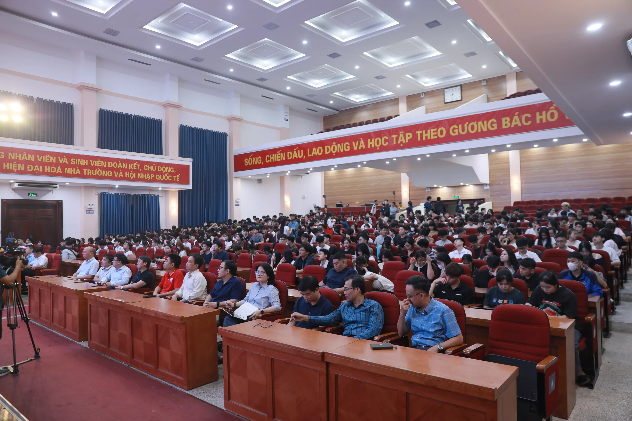 Trang bị kỹ năng công dân số cho King88 gói gọn nhiều sảnh chơi trong kỷ nguyên số