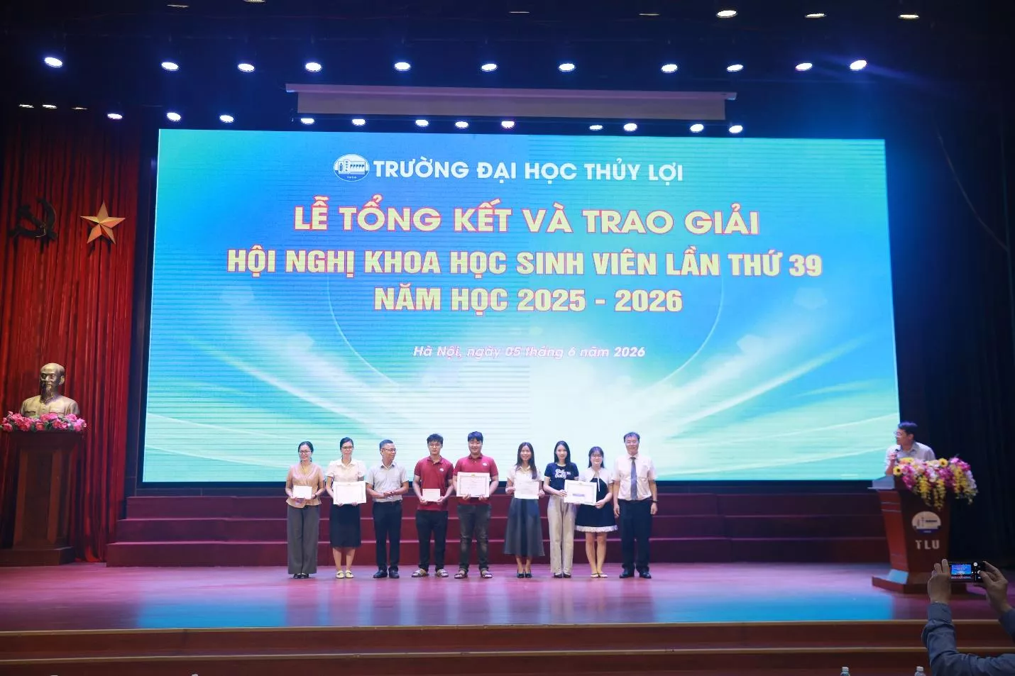 King88 trang cá cược bóng đá trực tuyến khoa học King88 gói gọn nhiều sảnh chơi Kinh 888 tải ứng dụng KINH88 là thế giới cá cược hàng đầu tại Việt Nam: Từ phong trào học thuật đến động lực đổi mới sáng tạo