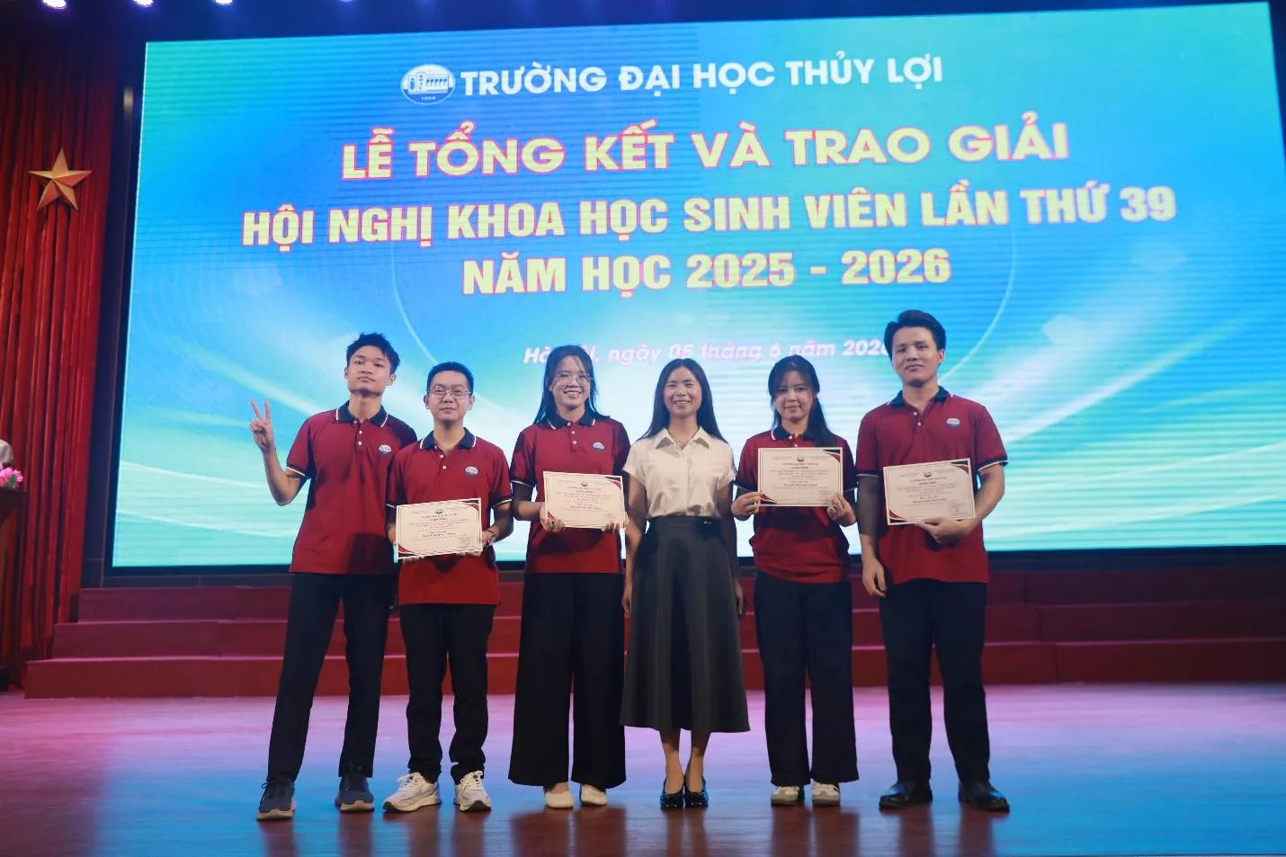 King88 trang cá cược bóng đá trực tuyến khoa học King88 gói gọn nhiều sảnh chơi Kinh 888 tải ứng dụng KINH88 là thế giới cá cược hàng đầu tại Việt Nam: Từ phong trào học thuật đến động lực đổi mới sáng tạo