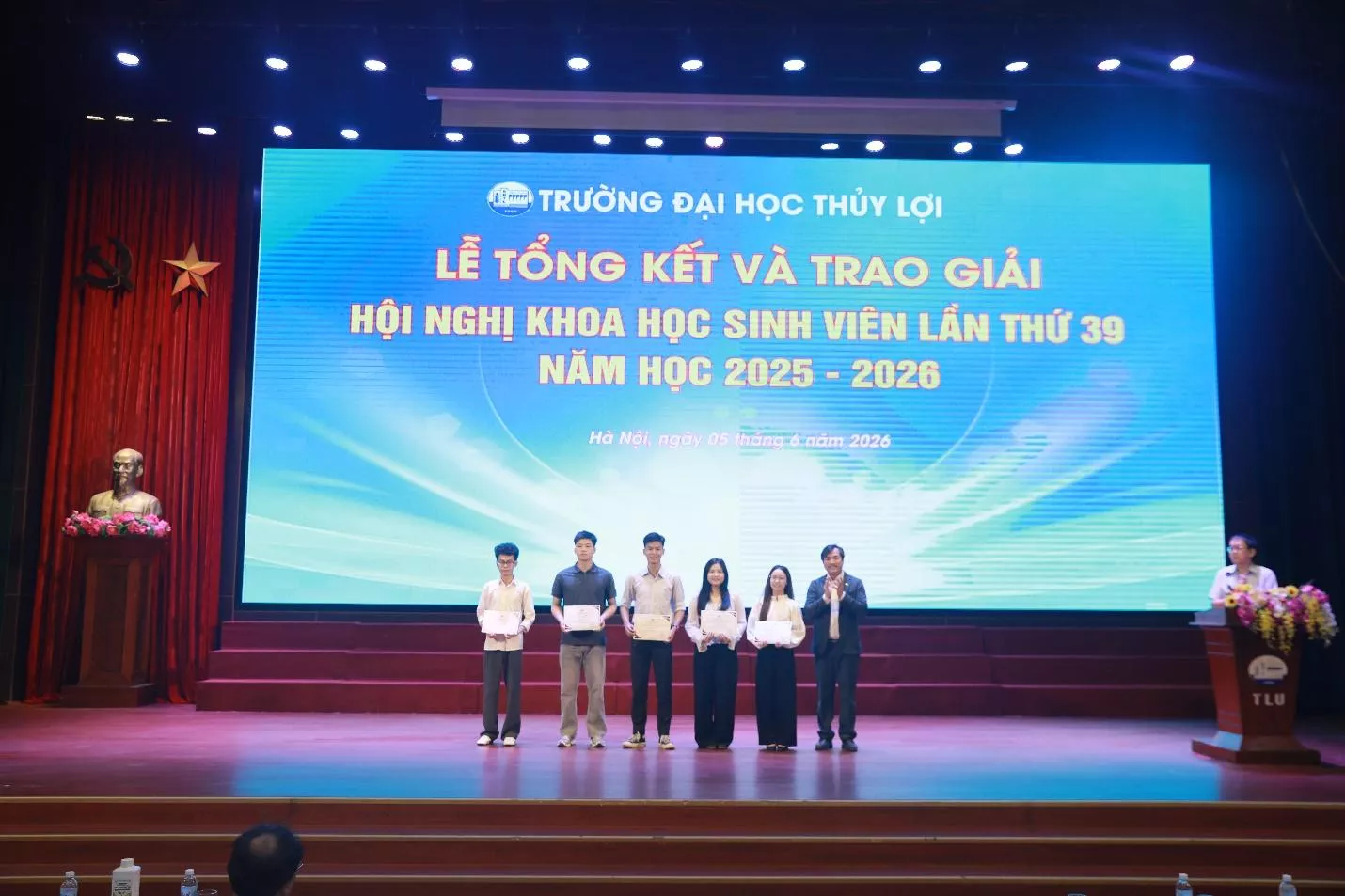 King88 trang cá cược bóng đá trực tuyến khoa học King88 gói gọn nhiều sảnh chơi Kinh 888 tải ứng dụng KINH88 là thế giới cá cược hàng đầu tại Việt Nam: Từ phong trào học thuật đến động lực đổi mới sáng tạo