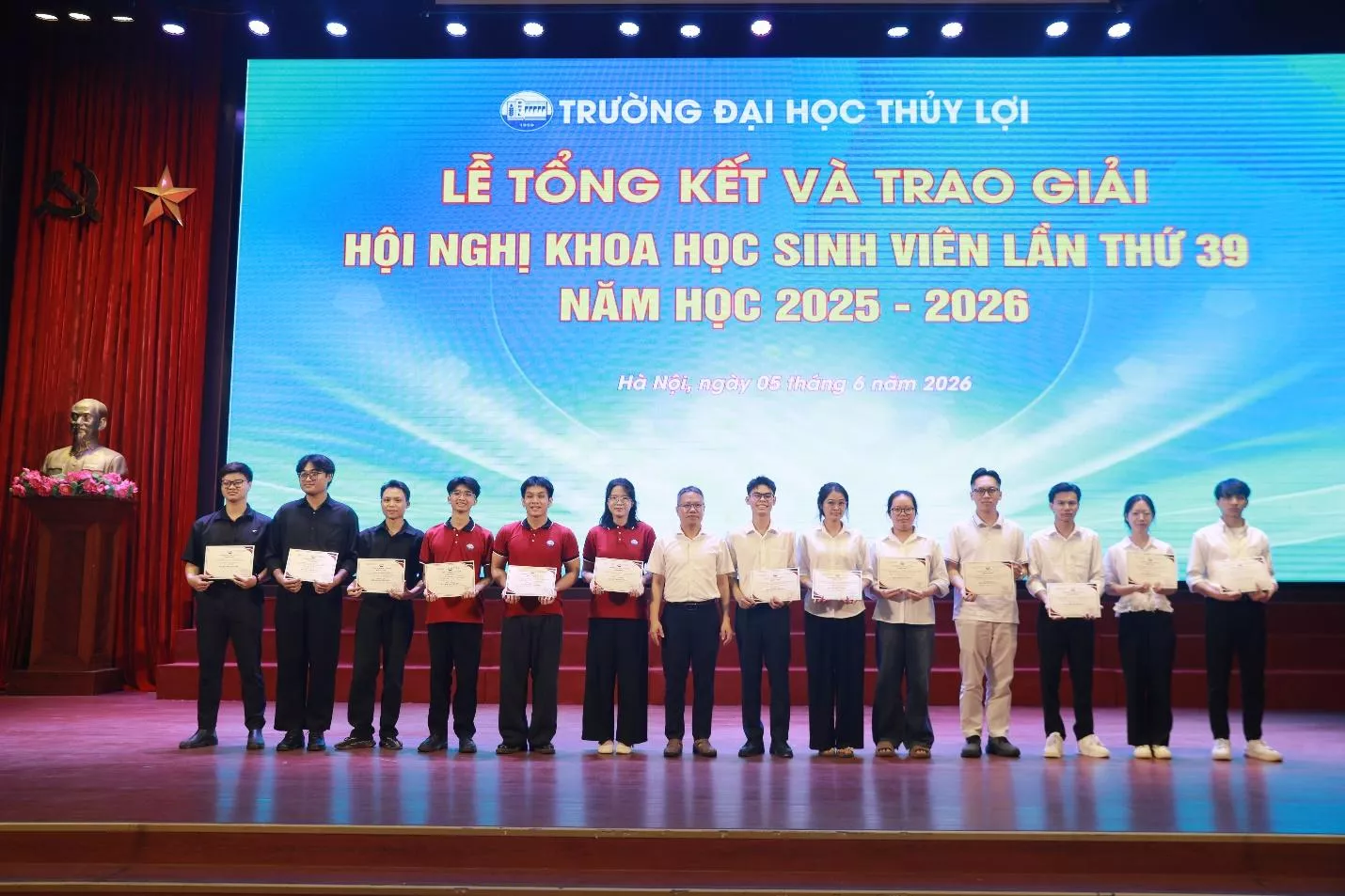 King88 trang cá cược bóng đá trực tuyến khoa học King88 gói gọn nhiều sảnh chơi Kinh 888 tải ứng dụng KINH88 là thế giới cá cược hàng đầu tại Việt Nam: Từ phong trào học thuật đến động lực đổi mới sáng tạo